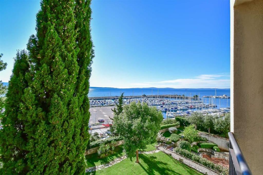 Apartament Butterfly In For 6 Persons Split